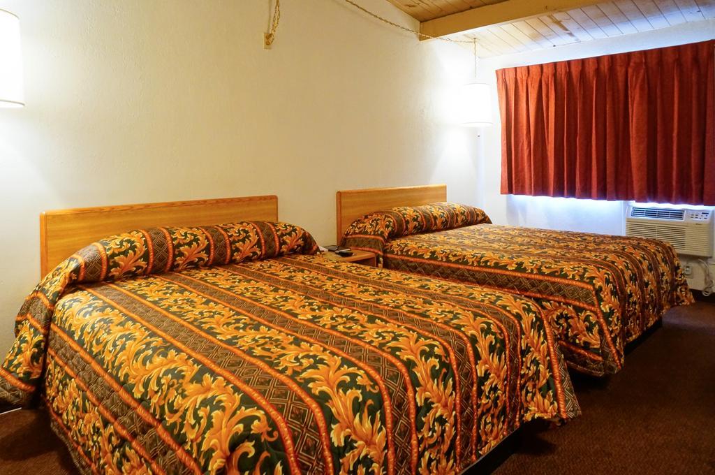 Ez 8 Motel San Jose II Экстерьер фото
