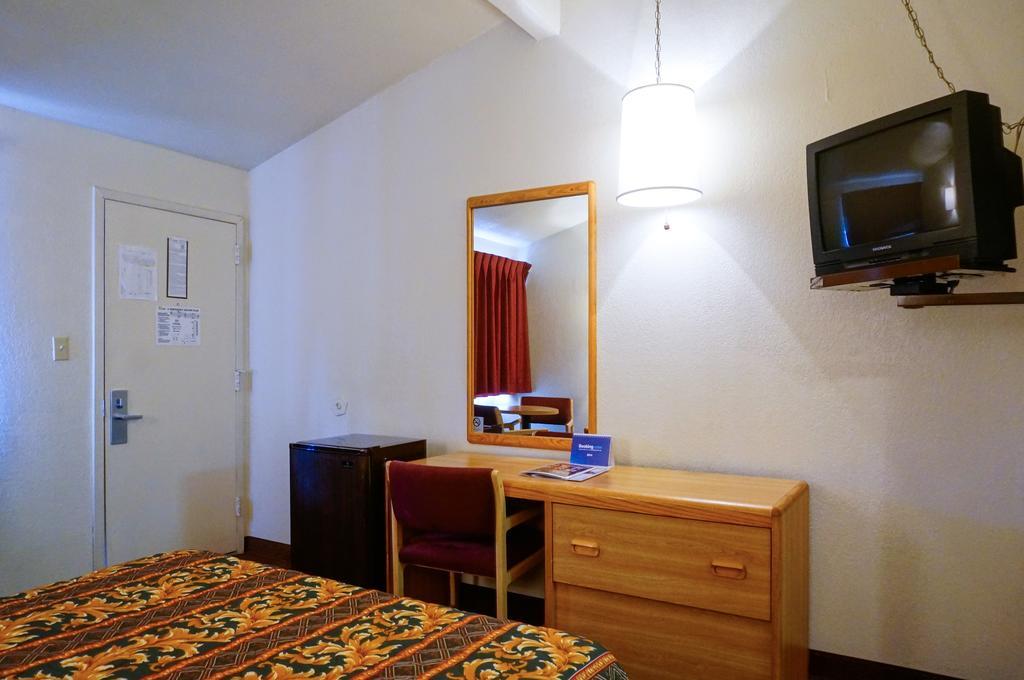 Ez 8 Motel San Jose II Экстерьер фото
