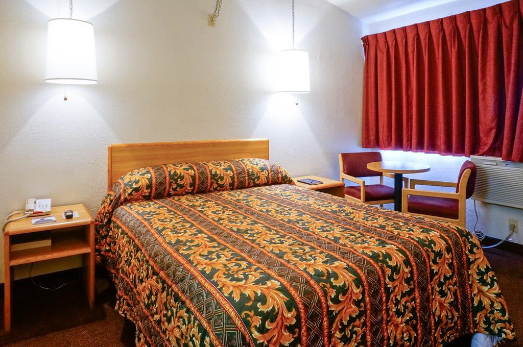 Ez 8 Motel San Jose II Экстерьер фото