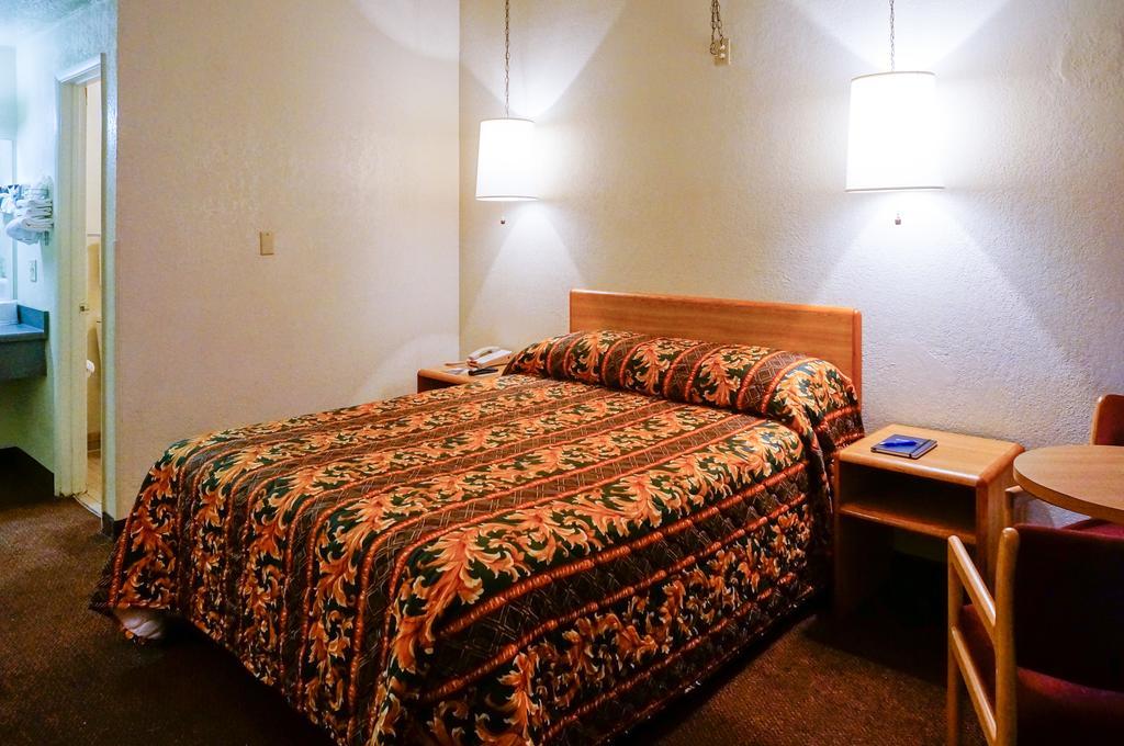 Ez 8 Motel San Jose II Номер фото