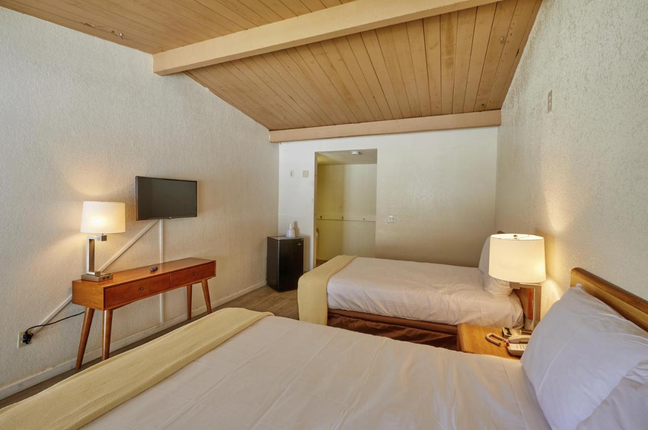 Ez 8 Motel San Jose II Экстерьер фото